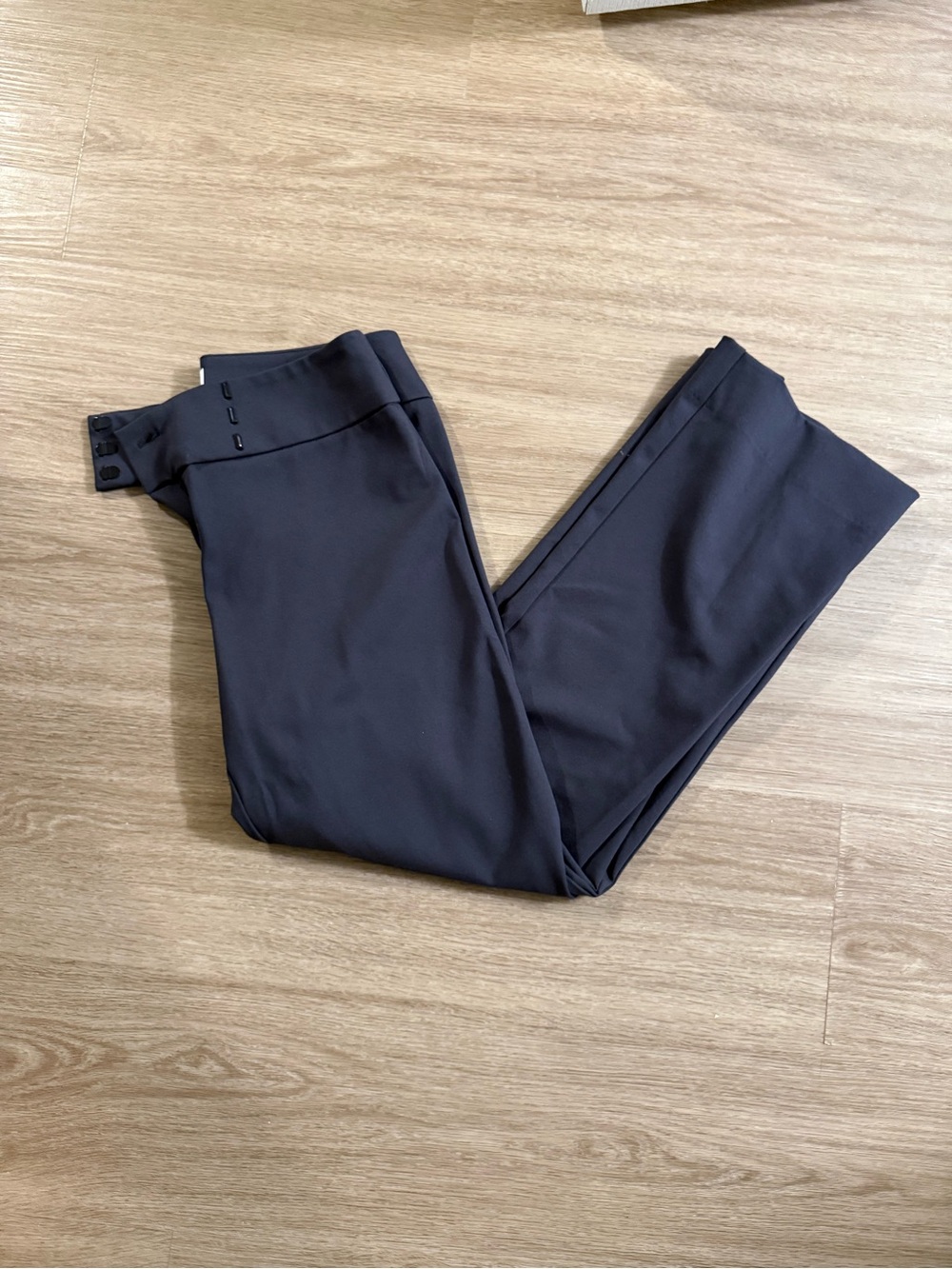 Reformation Palmer Cropped Knit Pant - GREY - Picture 3 of 7